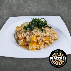 Sütőtökös rizottó parmezánforgáccsal