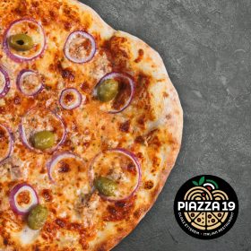 Tonno e cipolla / Tonhalas, lilahagymás pizza