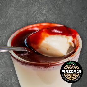 Málnás panna cotta